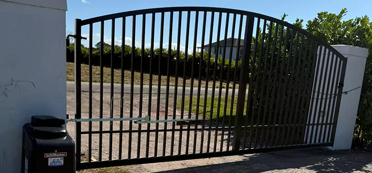 Driveway Fence Repair Mequon